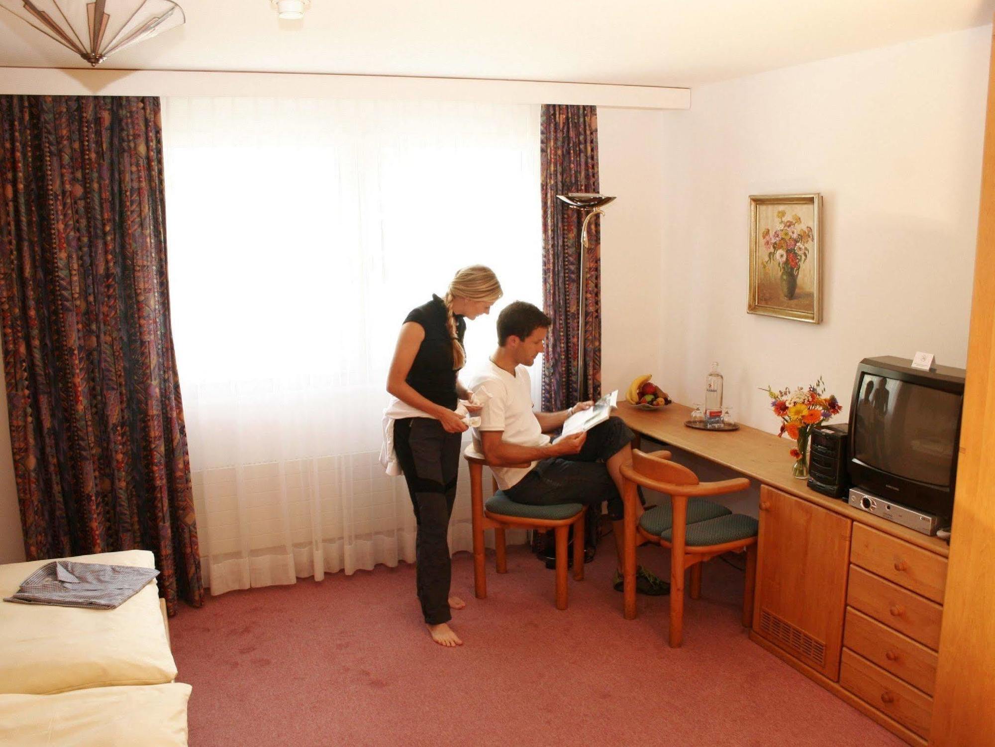 Hotel Typically Swiss Altana Scuol